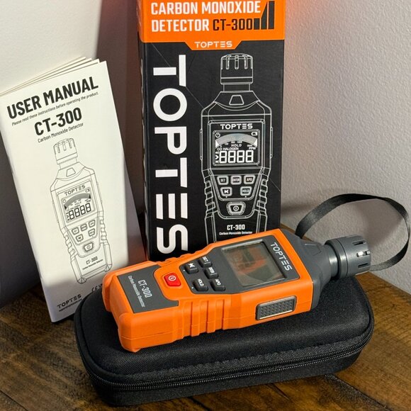 TopTes CT-300 Portable Carbon Monoxide Detector With Audible & Visual Alert NEW - Picture 1 of 7